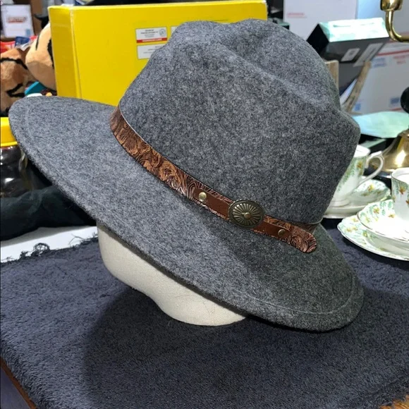 Vintage Betmar "Street Smart" Hat – 100% Wool – Made in USA – Grey - Picture 2 of 6